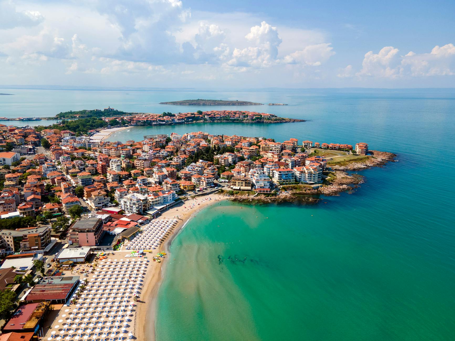 Bulgarian Employers Call for End to Weekend Holiday Compensation, Warn of €360m Annual Loss