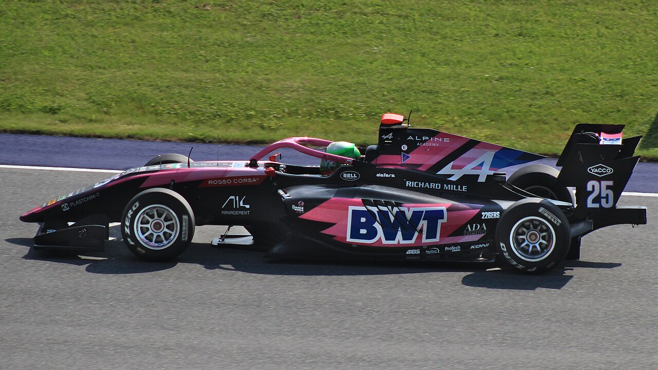 Bulgarian Driver Nikola Tsolov Wins Miami Formula 2 Sprint by One Tenth of a Second